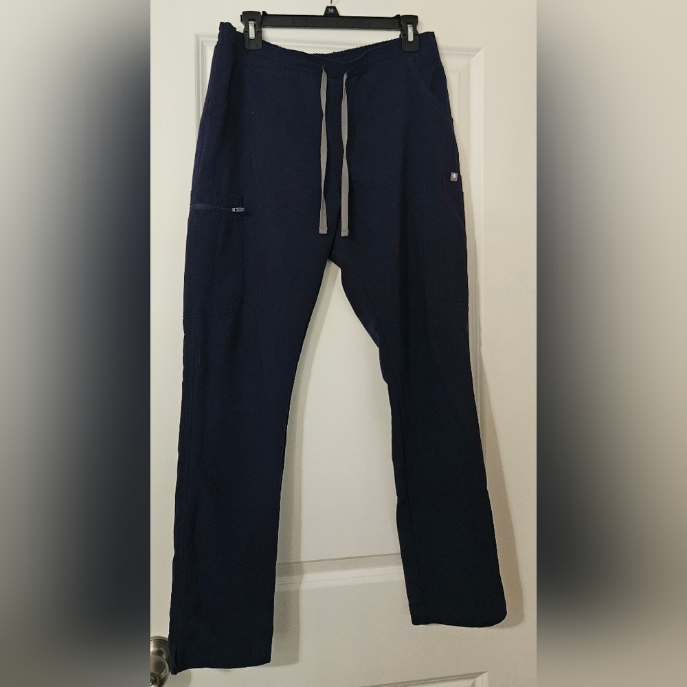 FIGS Navy Blue scrub pants. Size M